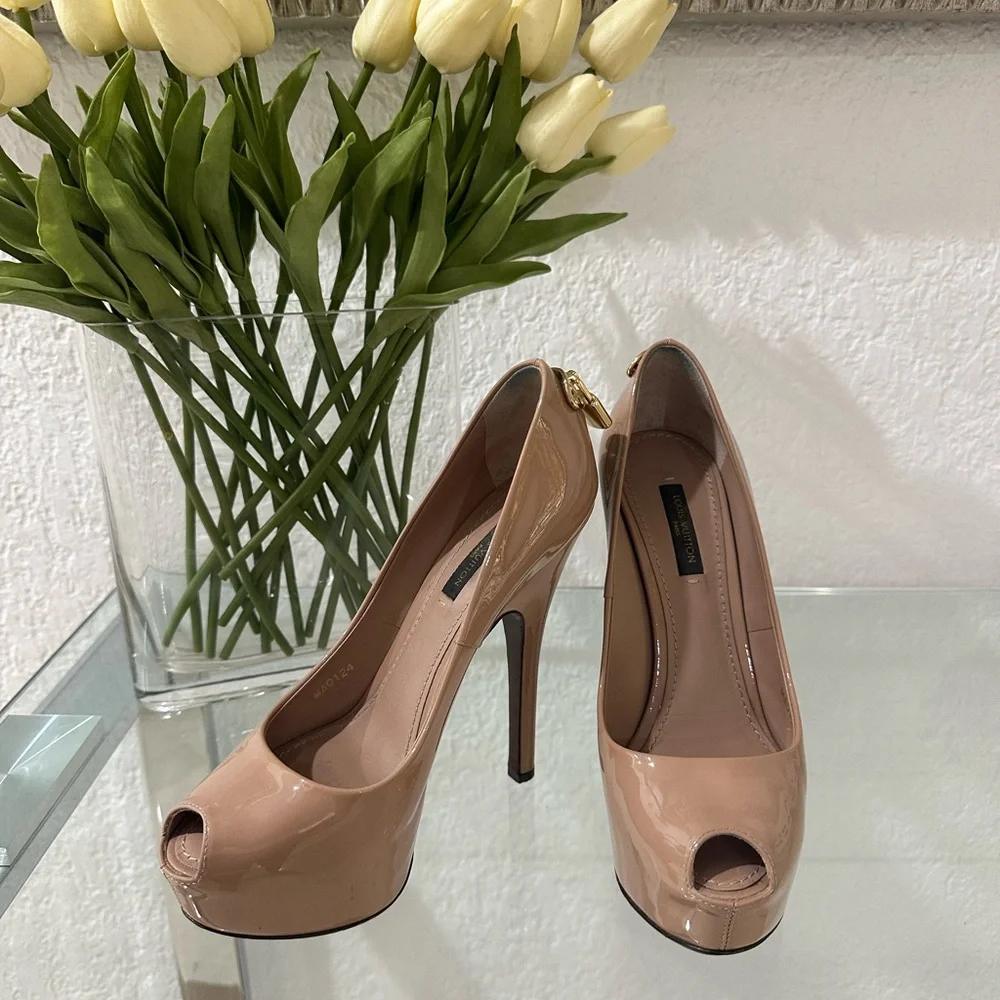 Louis Vuitton shoes - Picture 3 of 12